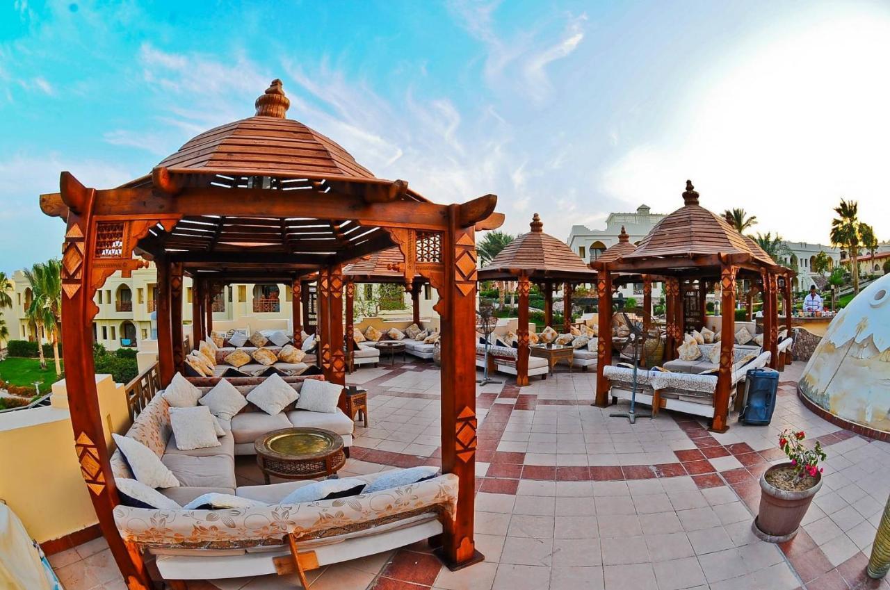 Charmillion Club Resort Sharm el-Sheikh Exterior photo The hotel's pool area